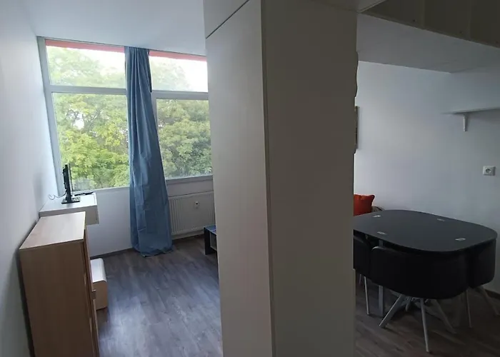 Apartament 2 Apartment, 413 *